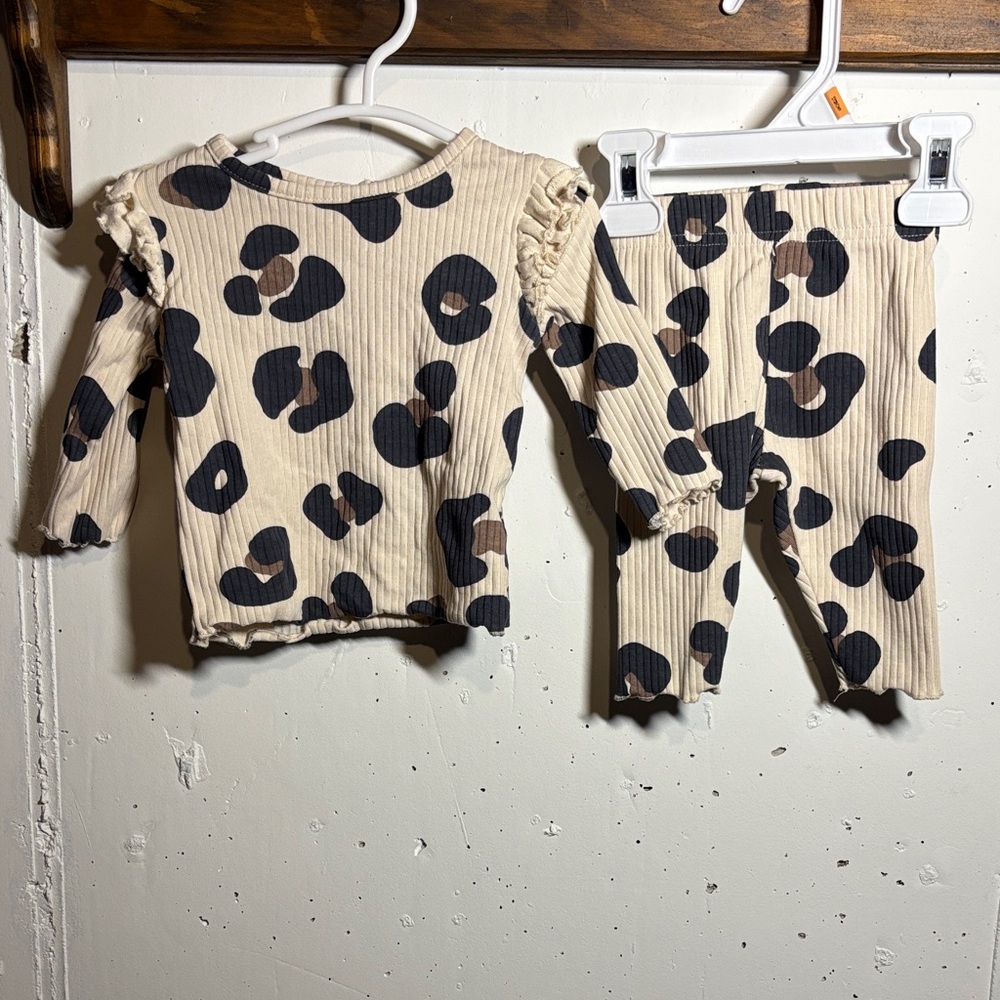 George Cream and Black Kids Matching Set